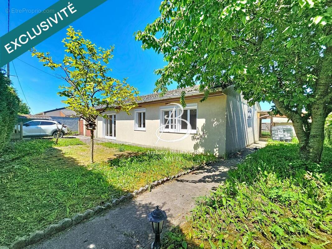 Photo 1 - Maison à HOUDREVILLE