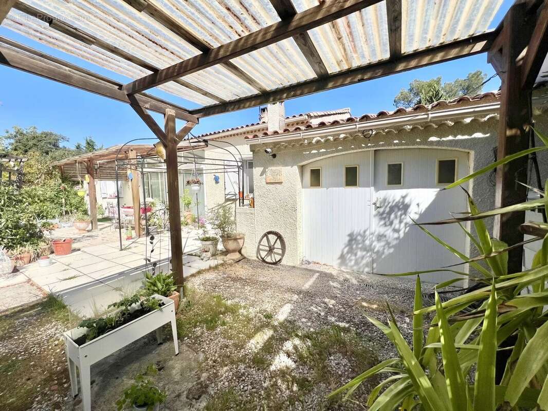 Maison à FORCALQUEIRET