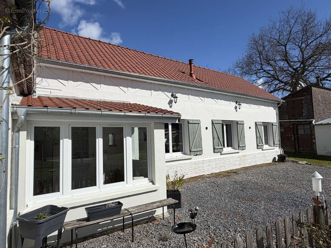 Maison à SAINT-QUENTIN-LA-MOTTE-CROIX-AU-BAILLY