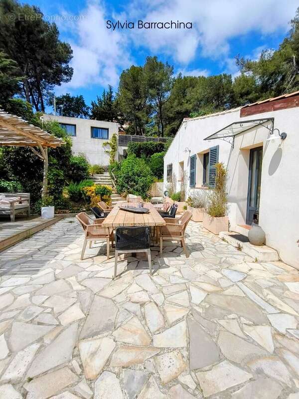 Maison 156 m² à Carqueiranne  - photo 8