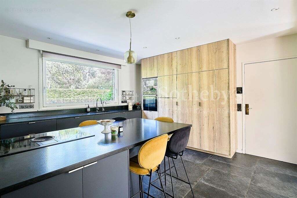 Maison à CROIX