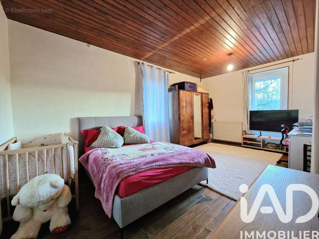 Photo 8 - Maison à LE LARDIN-SAINT-LAZARE