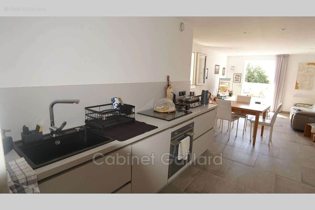 Appartement 67 m² à Peymeinade  - photo 3