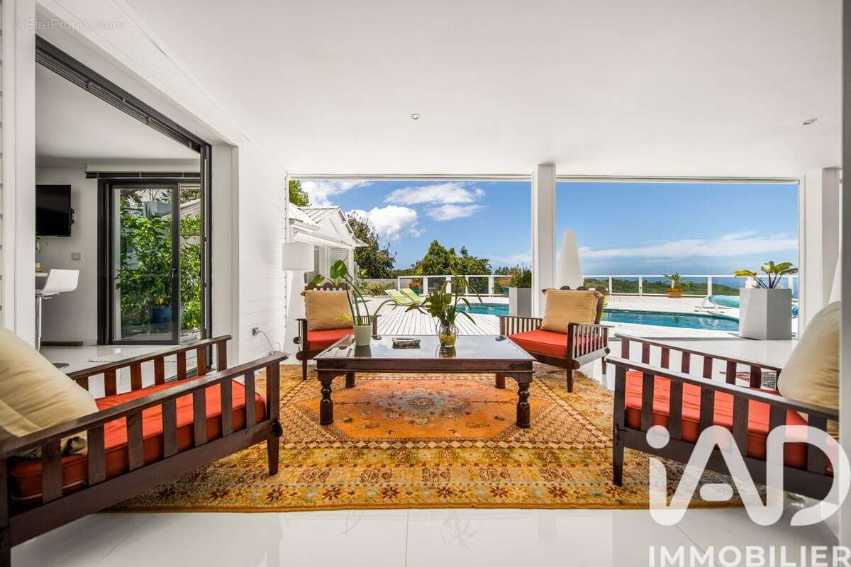 Photo 6 - Maison à SAINT-DENIS