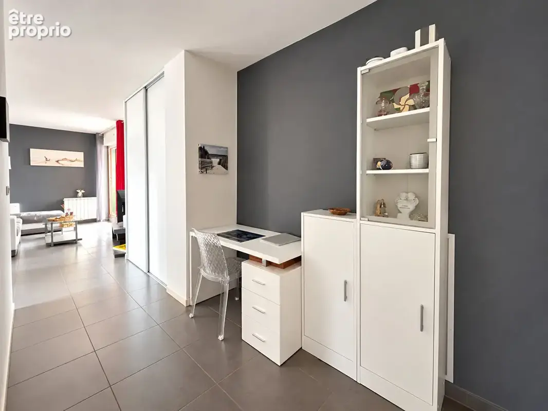 T3 d'exception avec garage en front de mer - photo 12