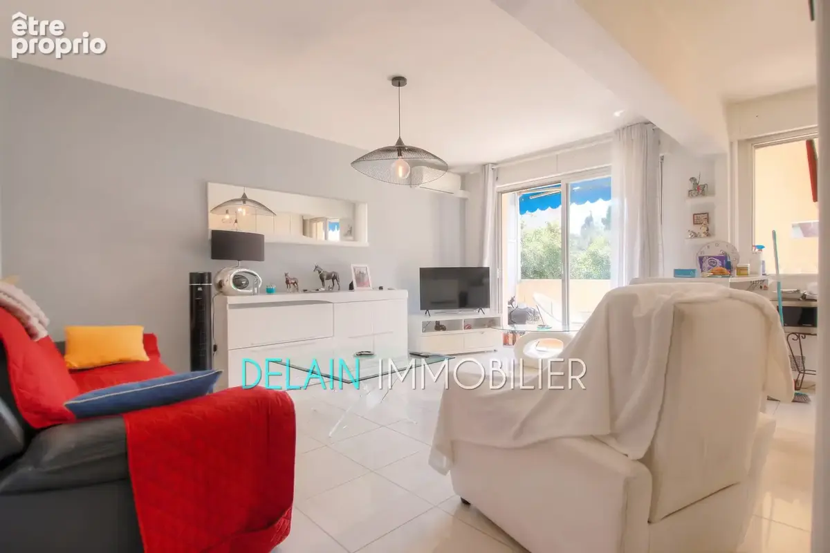 Appartement 47 m² à Cagnes-Sur-Mer  - photo 2