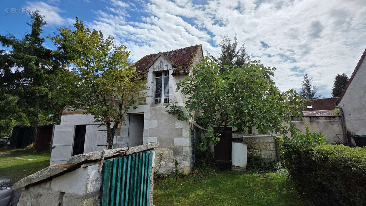 Maison à SAINT-ROMAIN-SUR-CHER