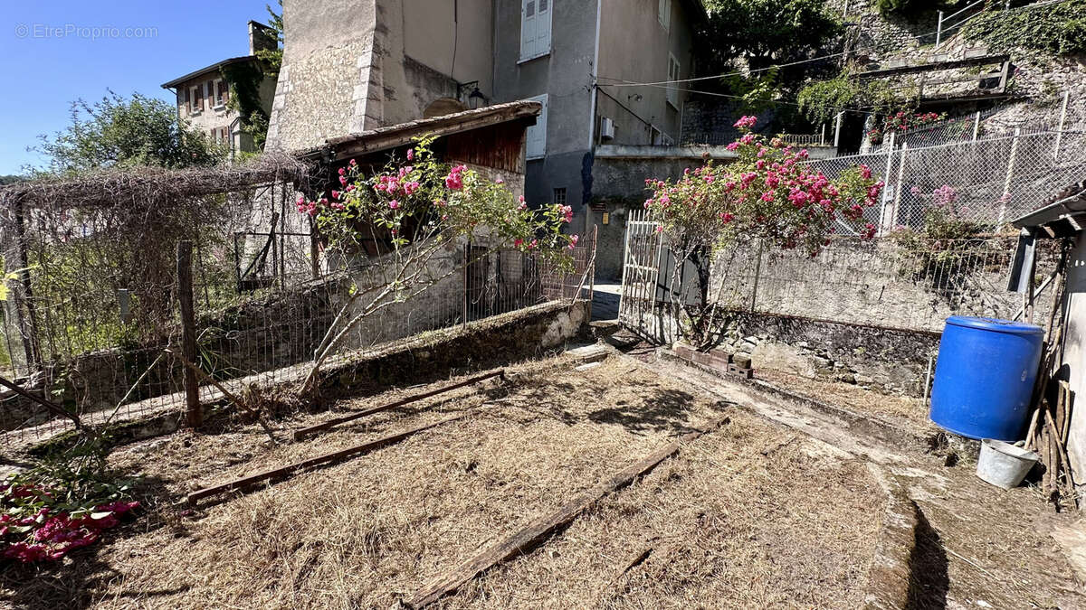 Maison à PONT-EN-ROYANS