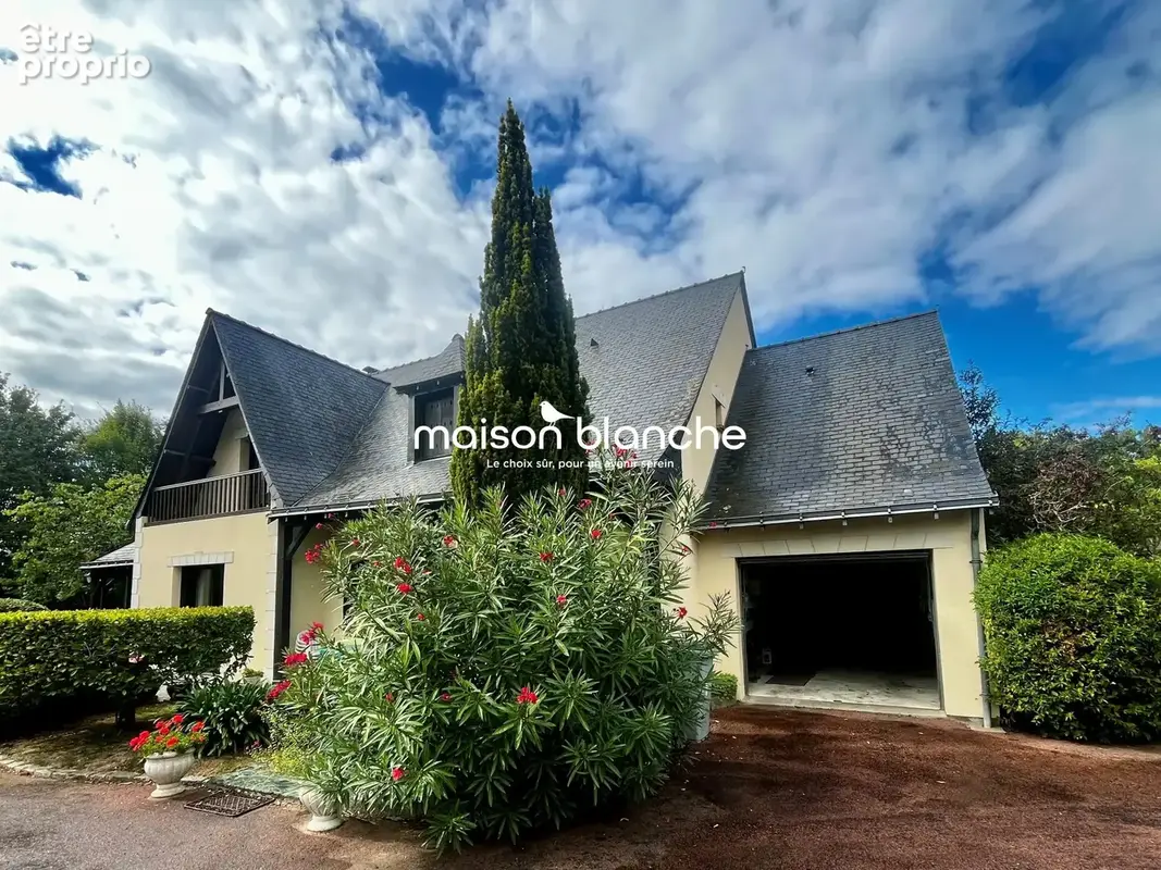 Photo Maison à Feneu au prix de 574 900€
