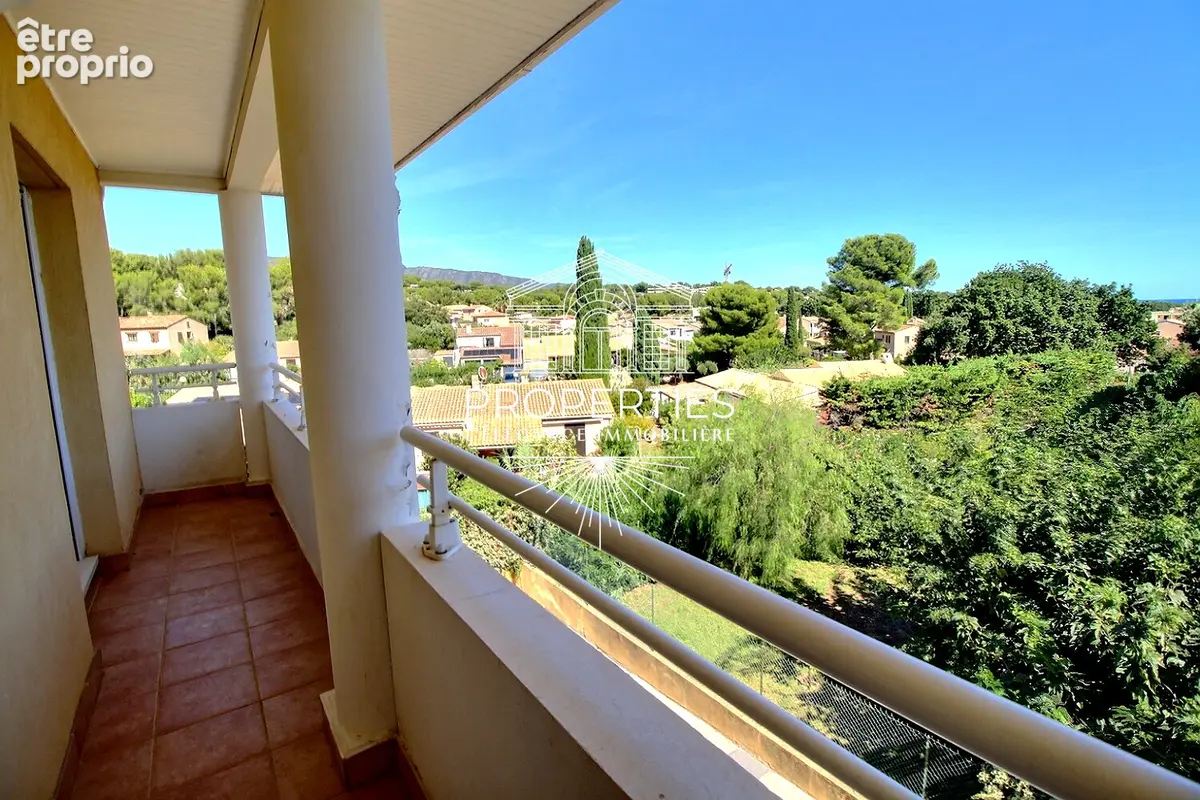 Bormes-les-mimosas- la faviere -t4 proche plage - dernier etage  - terrasse -garage - photo 10