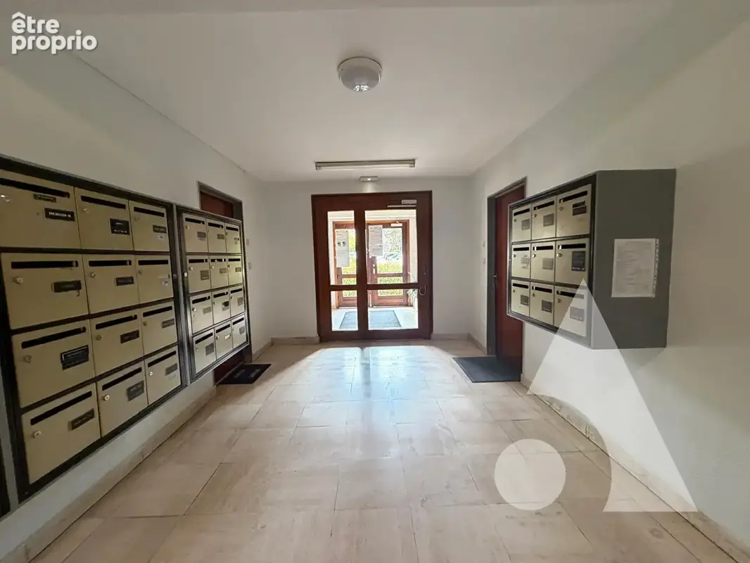 Appartement Saint Andre Les Vergers 2 pièce(s) 53.91 m2  balcon - photo 12