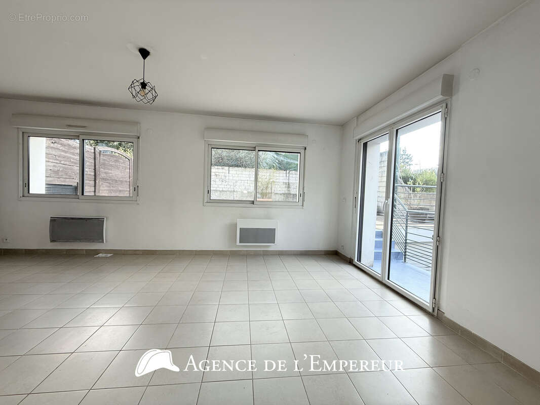 Appartement à RUEIL-MALMAISON