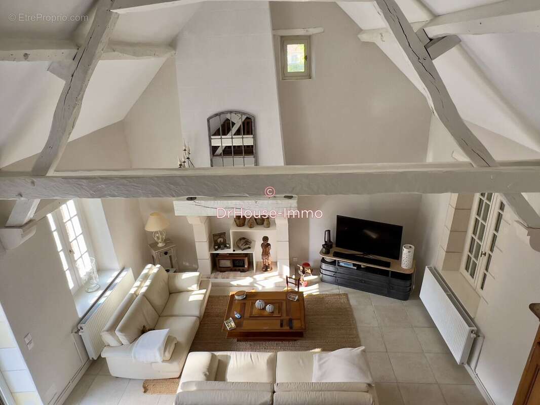 Maison à MANTHELAN
