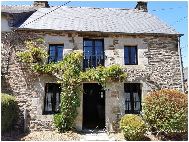 Maison à LOYAT