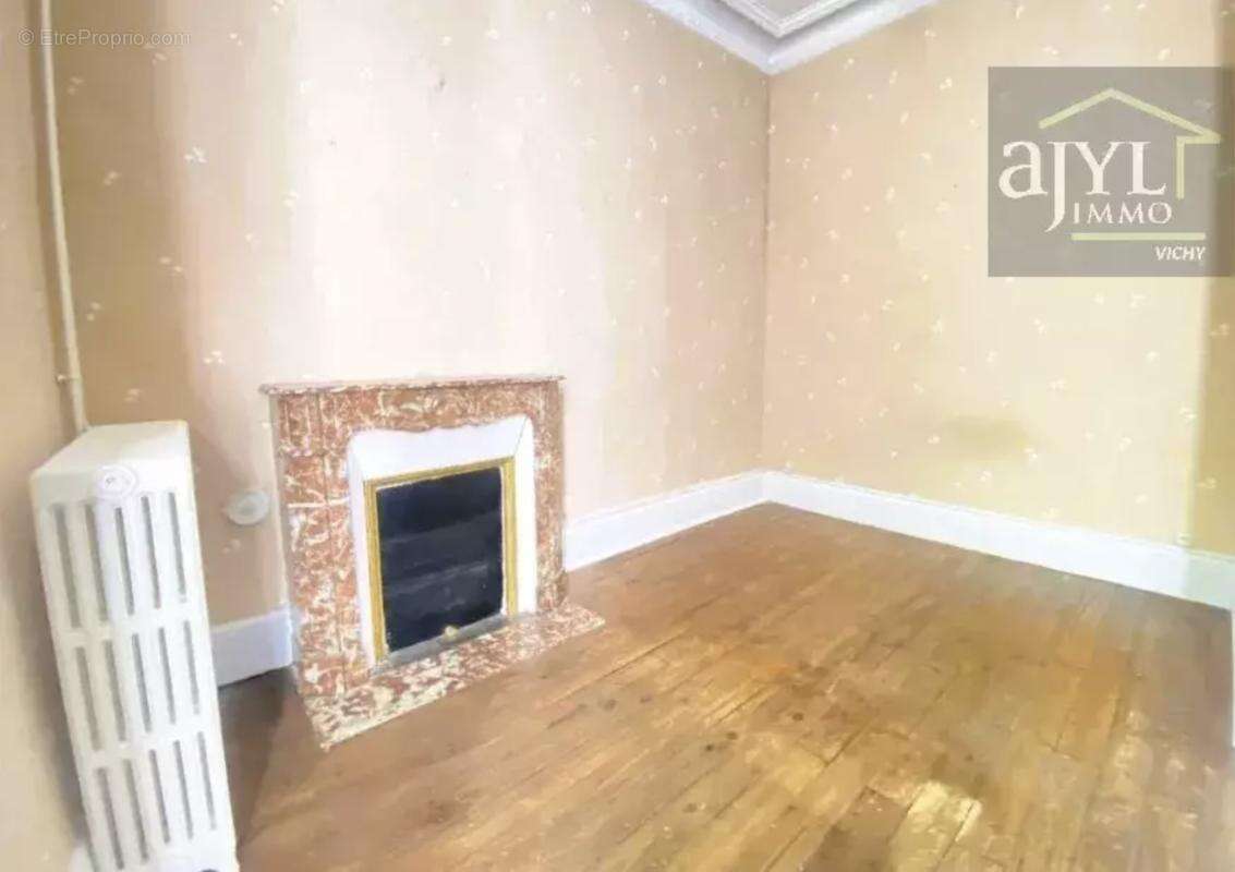 Appartement à VICHY