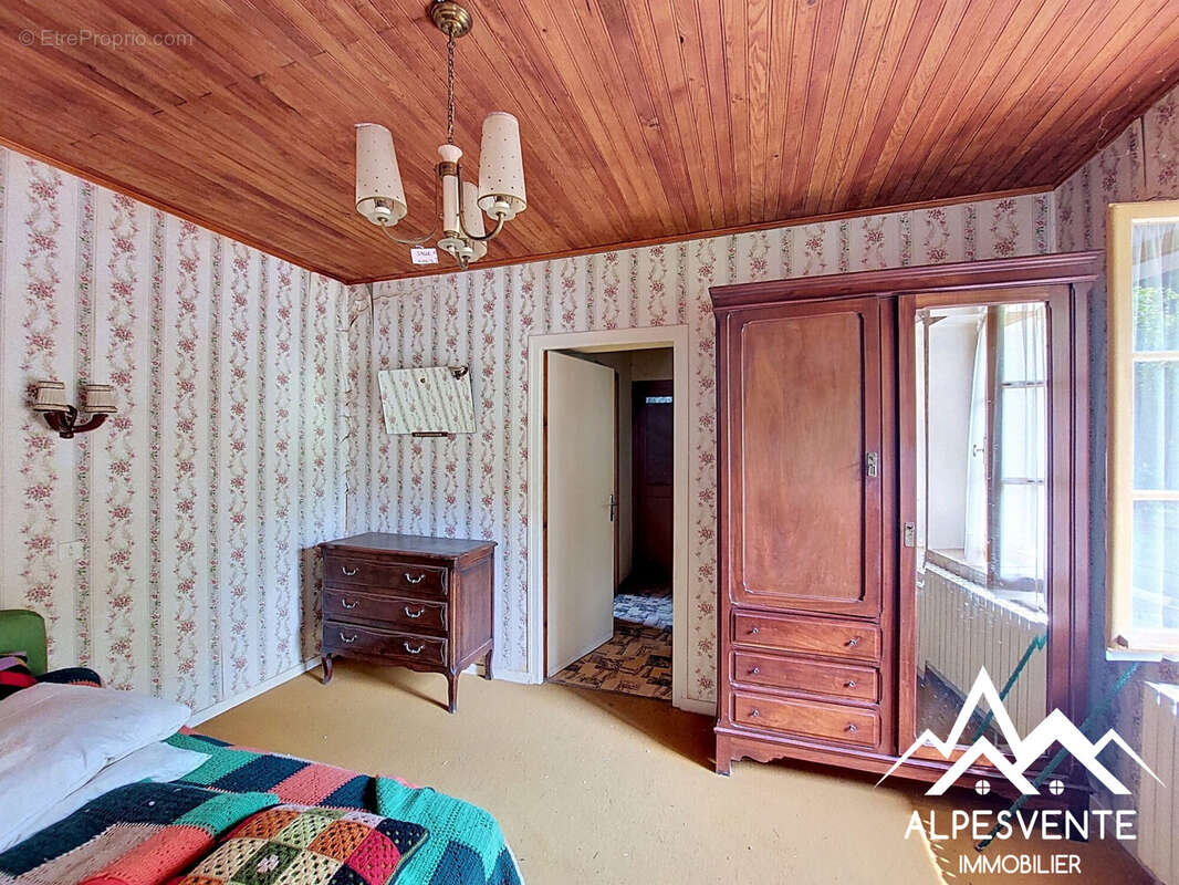 avendre_maison_àrenover_seytroux_alpesvente - Maison à SEYTROUX