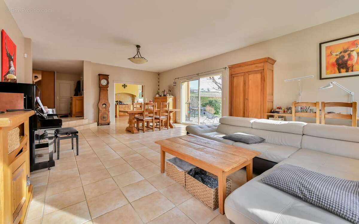 Maison à BELMONT-D'AZERGUES