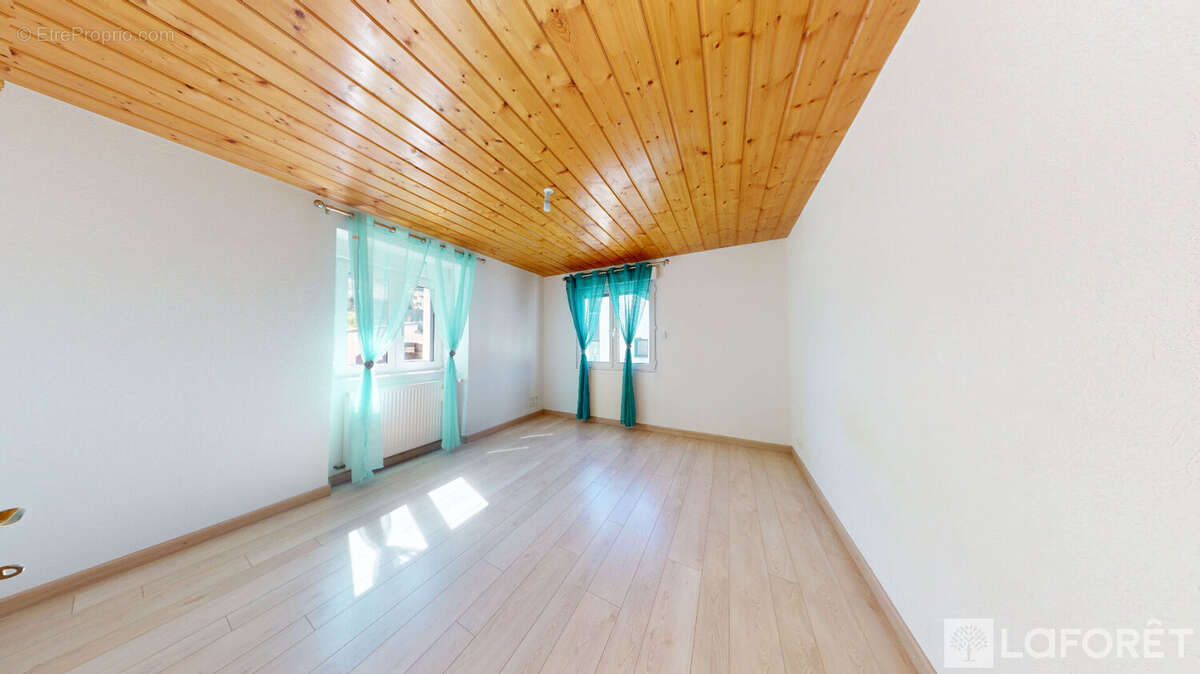 Maison à DAMPRICHARD