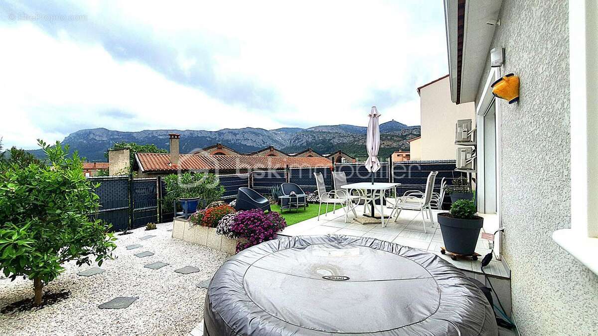 Maison à TAUTAVEL