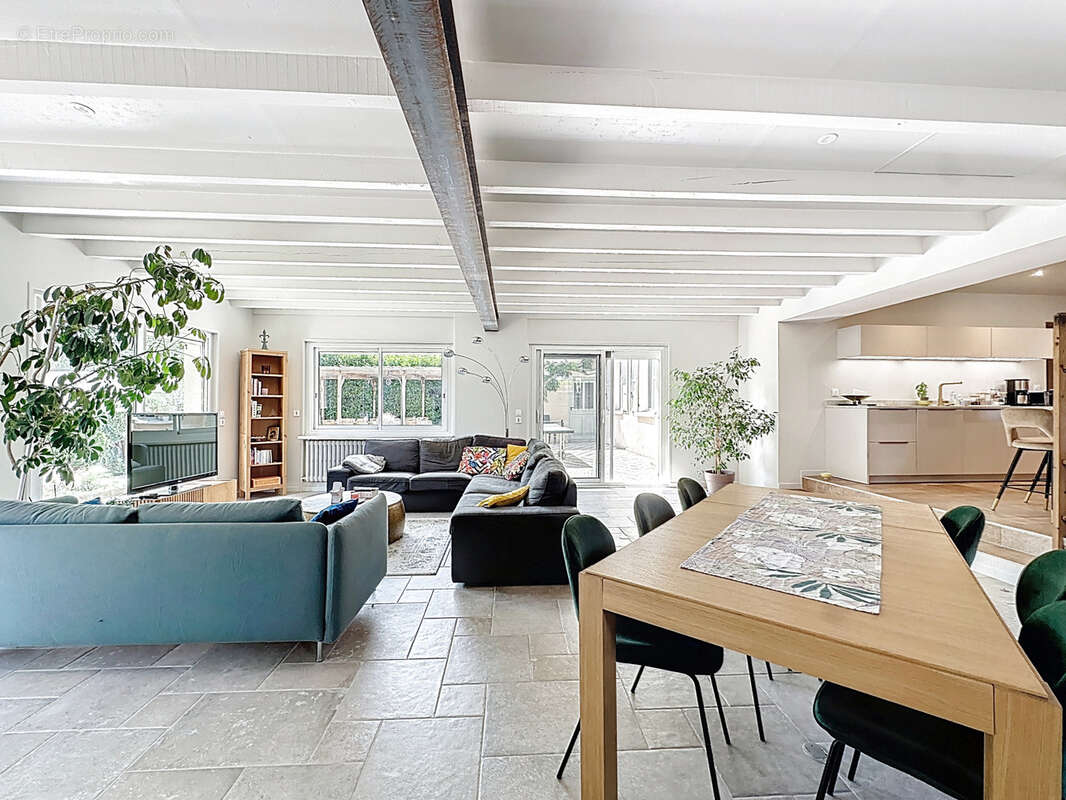 Maison à LA TOUR-DU-PIN