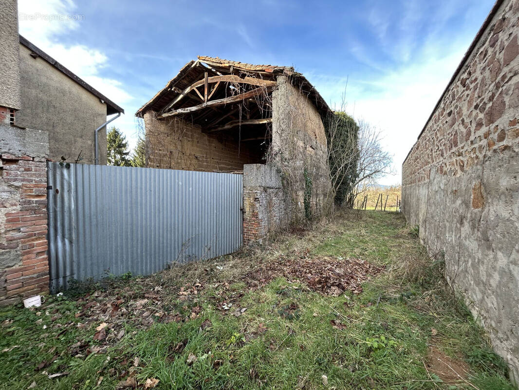 Photo 1 - Maison à NEULISE