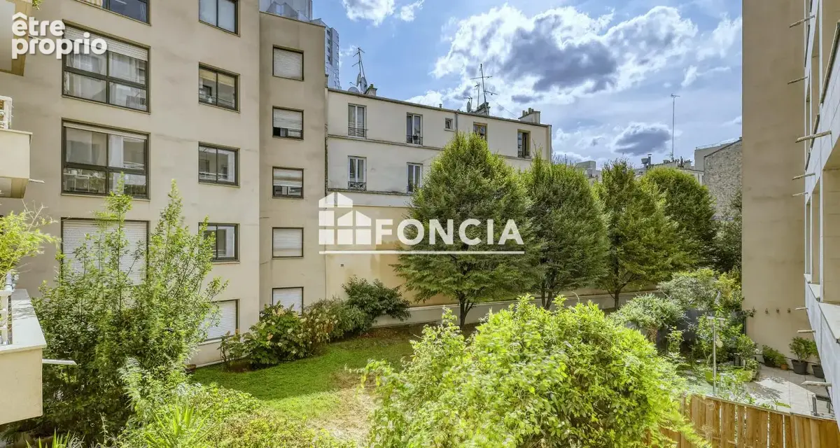 Appartement à PARIS-19E