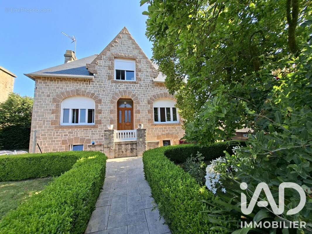 Maison 125 m² à Ploezal  - photo 4