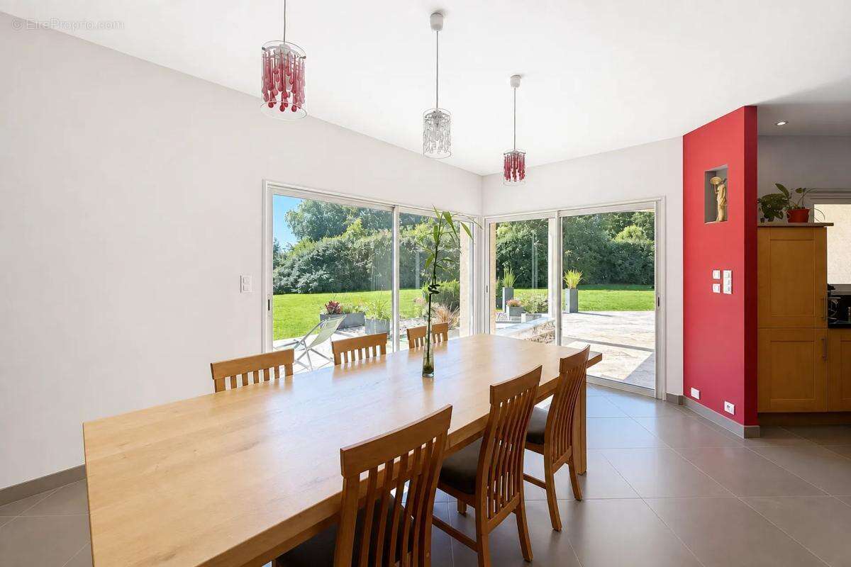 Maison de 6 pièces de 232 m² à Castelsarrasin - photo 22