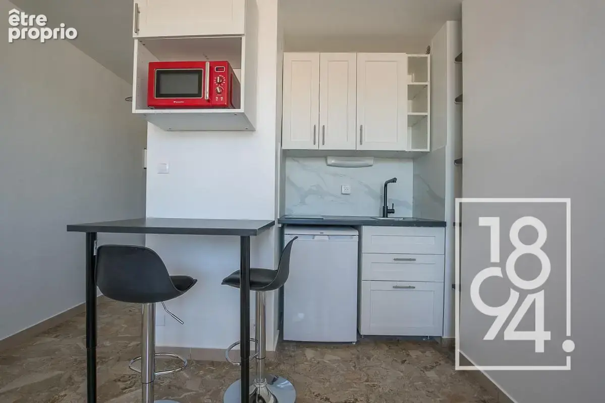 Investisseurs ! studio refait a neuf loué dernier étage ascenseur la capelette 13010 - photo 6