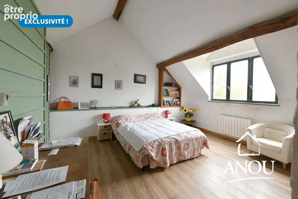 Fermette de charme avec dépendances sur plus de 5 000 m² - photo 4