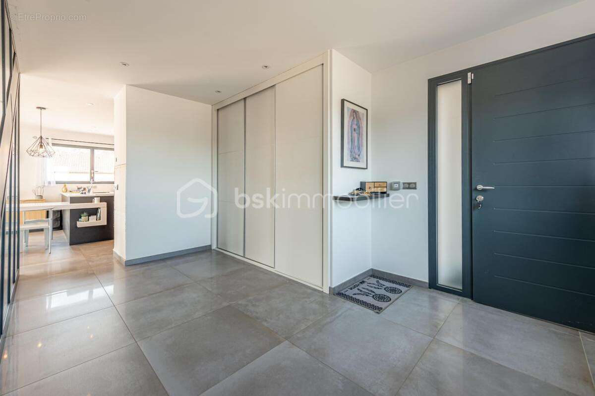 Maison contemporaine avec piscine – DPE A/A - photo 6