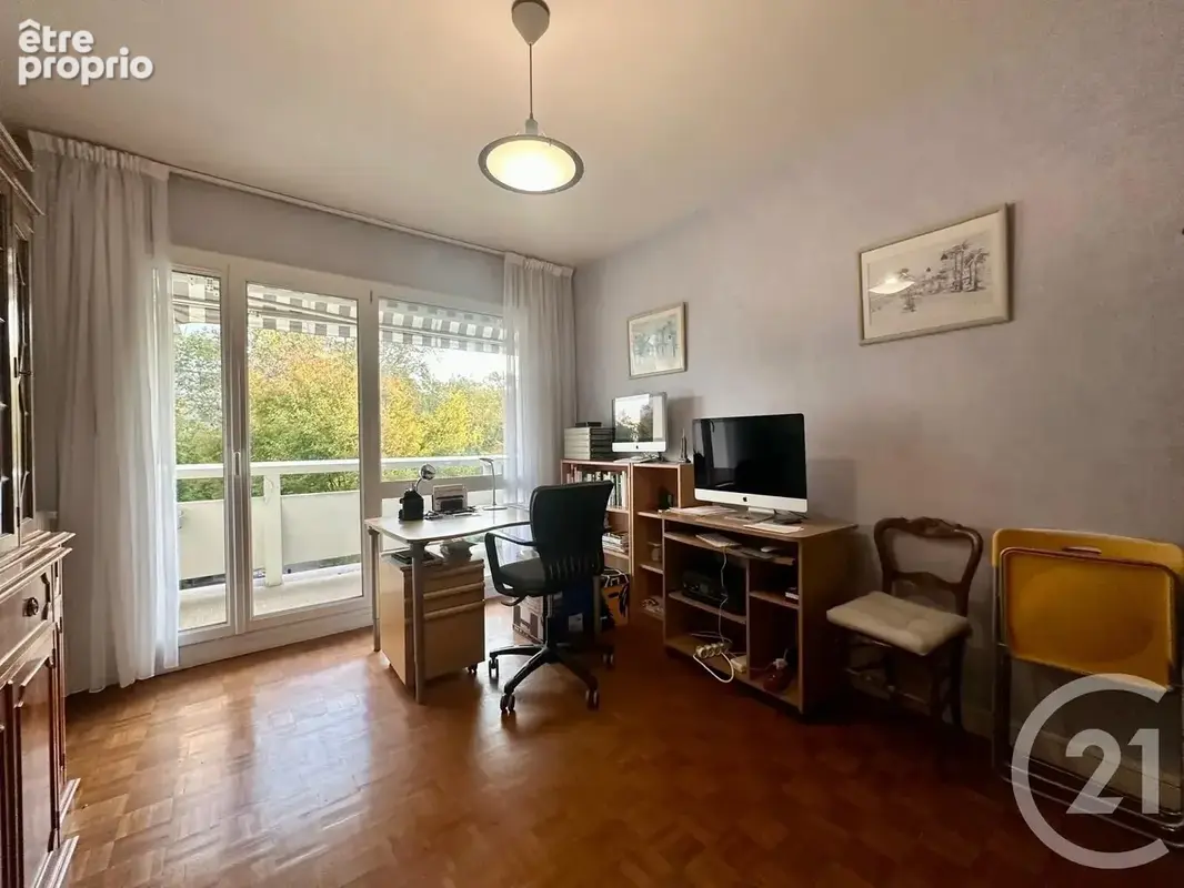 Appartement 4 pièces 93 m² à vendre à Villeurbanne (69100) - photo 7