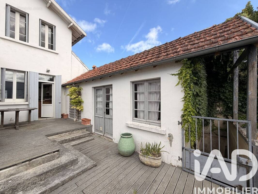 Photo 1 - Maison à LA ROCHELLE