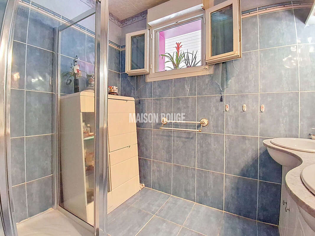 Maison à SAINT-DONAN