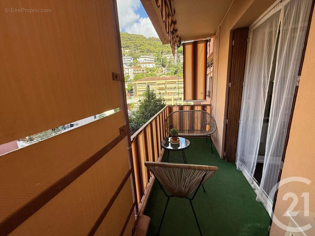 Appartement à ROQUEBRUNE-CAP-MARTIN