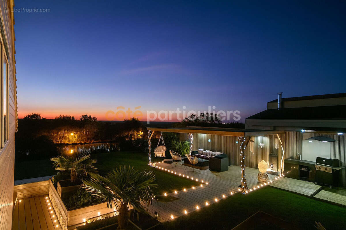 Maison à SAINT-MICHEL-EN-L'HERM