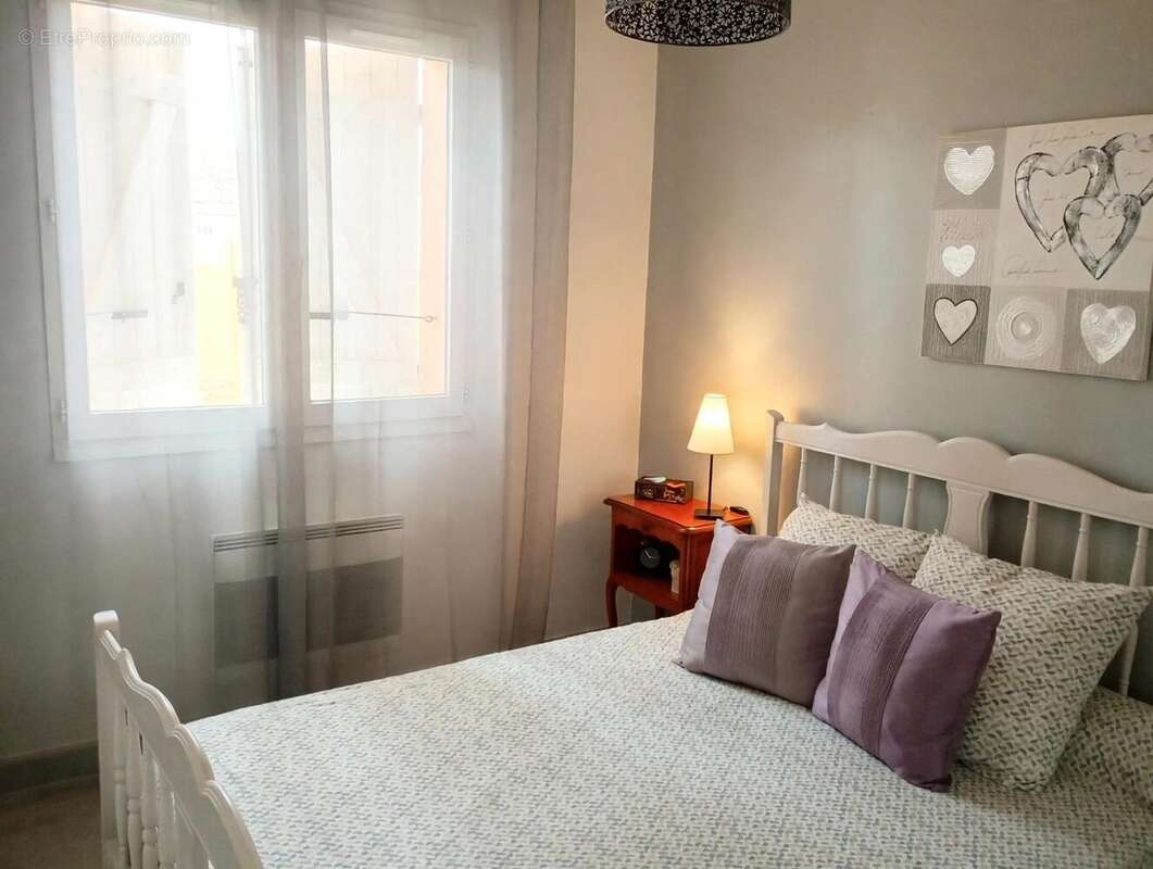 Maison 84 m² à Saint-Genis-Des-Fontaines  - photo 7