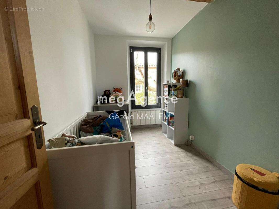 Maison à PLAN-DE-LA-TOUR