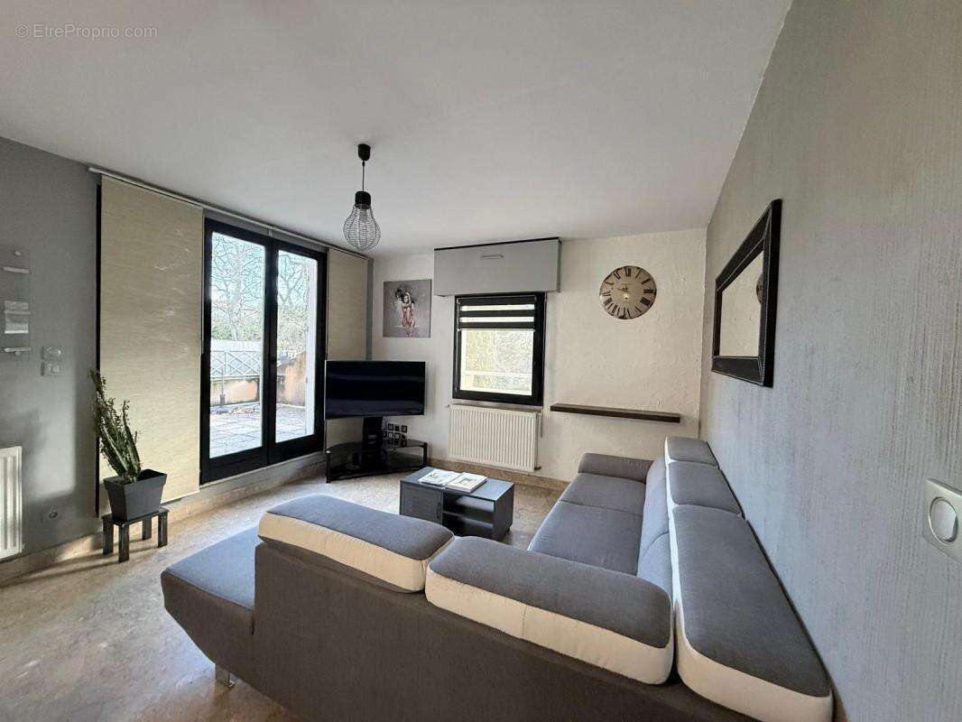 Appartement à RAMONVILLE-SAINT-AGNE