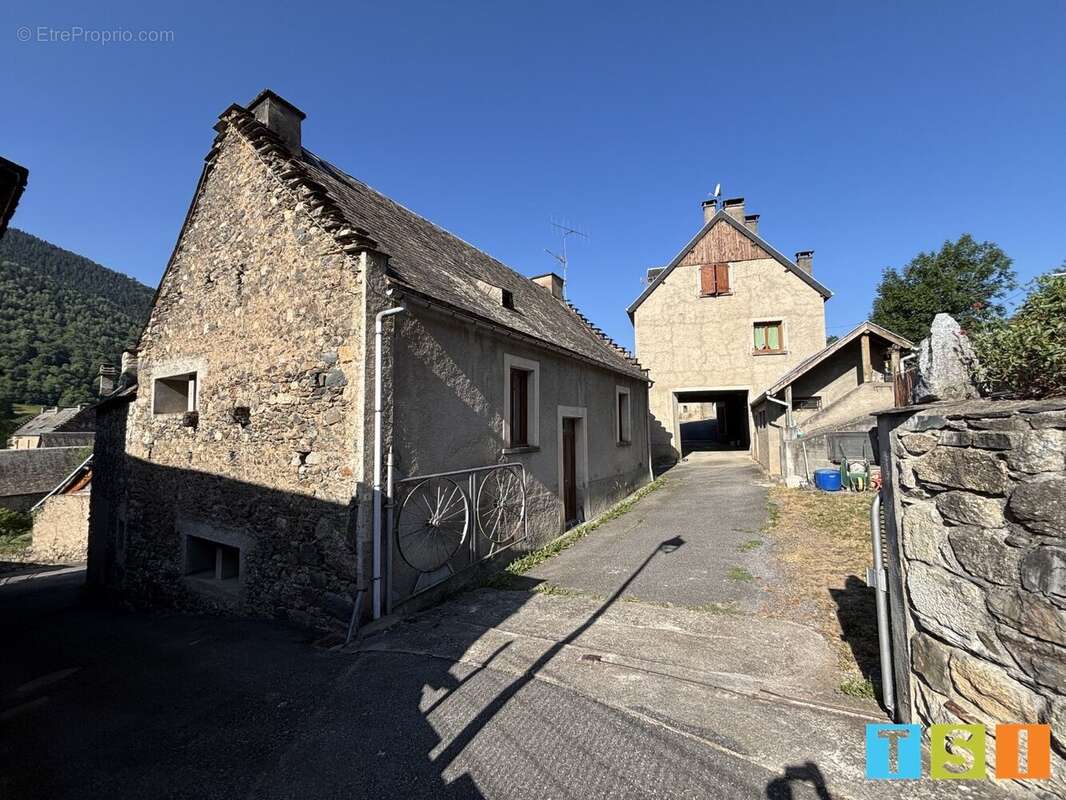 Maison en pierre vallée de LARBOUST - photo 12