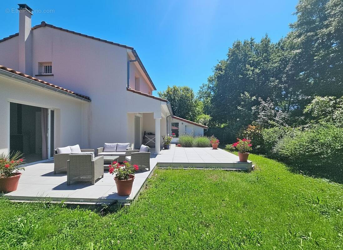 Maison à SAINT-ORENS-DE-GAMEVILLE