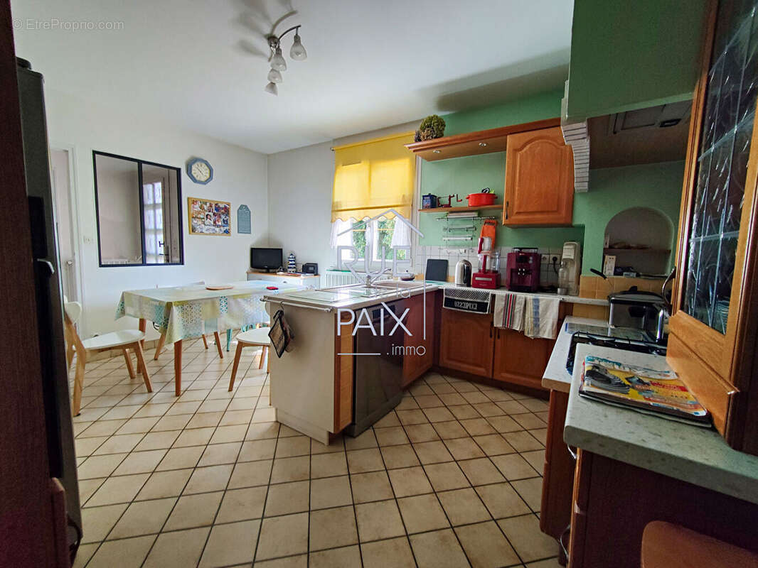 Maison La Grimaudiere sur sous-sol total -  4390m² de terrain - photo 8