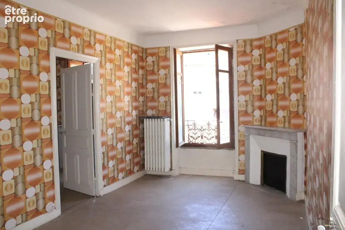 2 immeubles Ensemble immobilier avec plus de 830 m² exploitables. Fort potentiel de rentabilité - photo 6