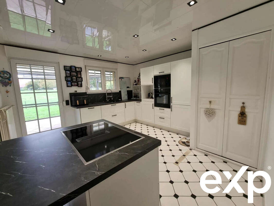 Maison à SAINT-JEAN-DE-BASSEL