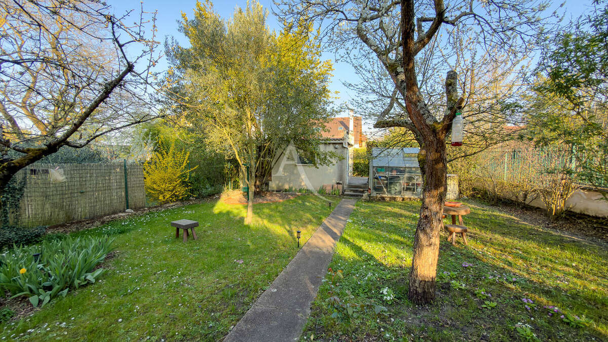 Maison à MONTGERON
