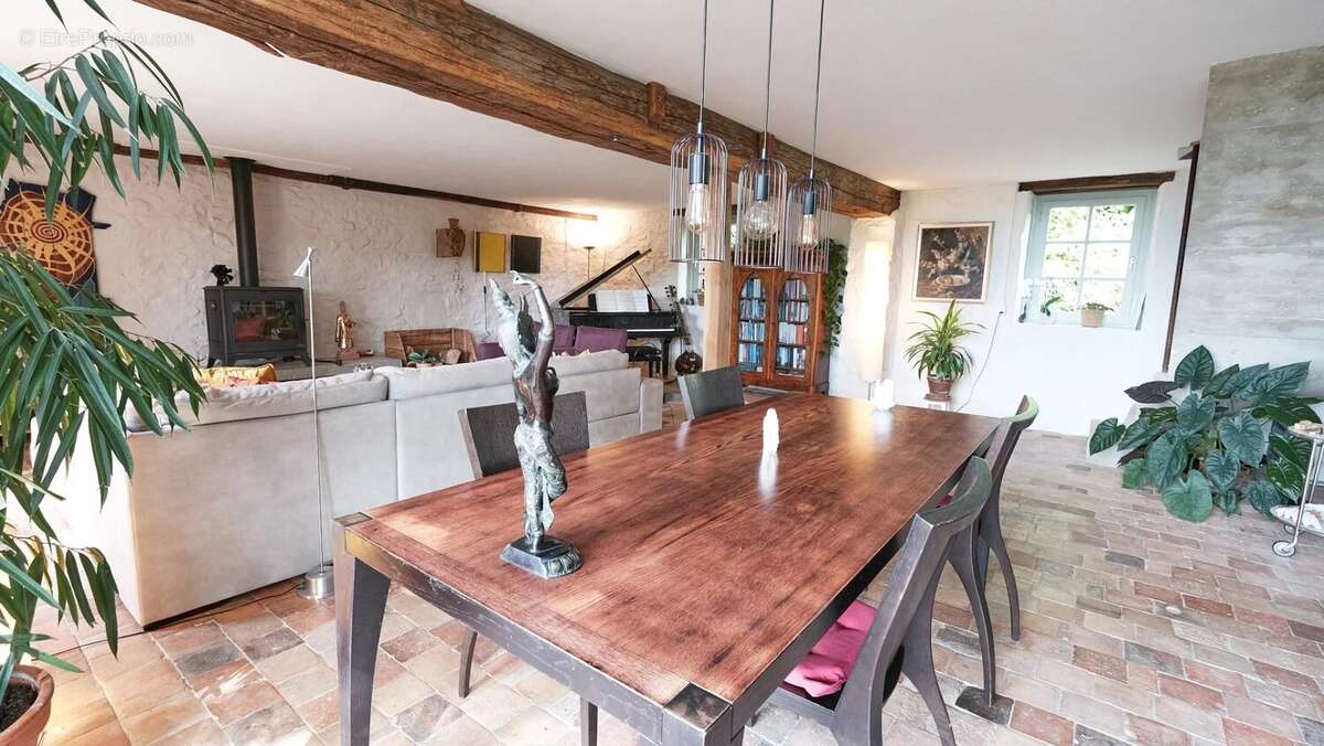 Maison à VILLAPOURCON