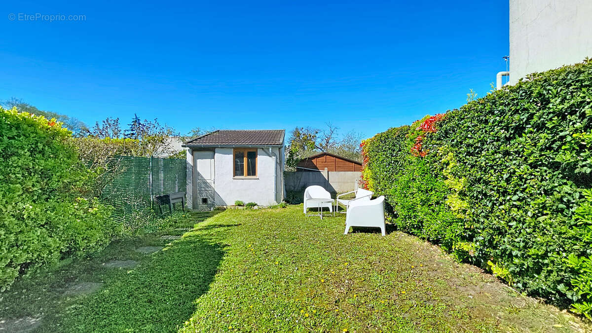 Maison à FERRIERES-EN-BRIE