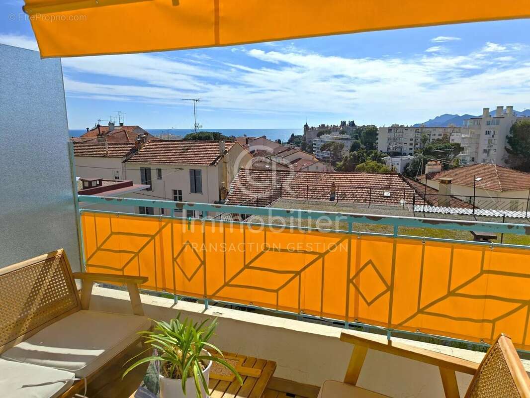 Appartement à CANNES
