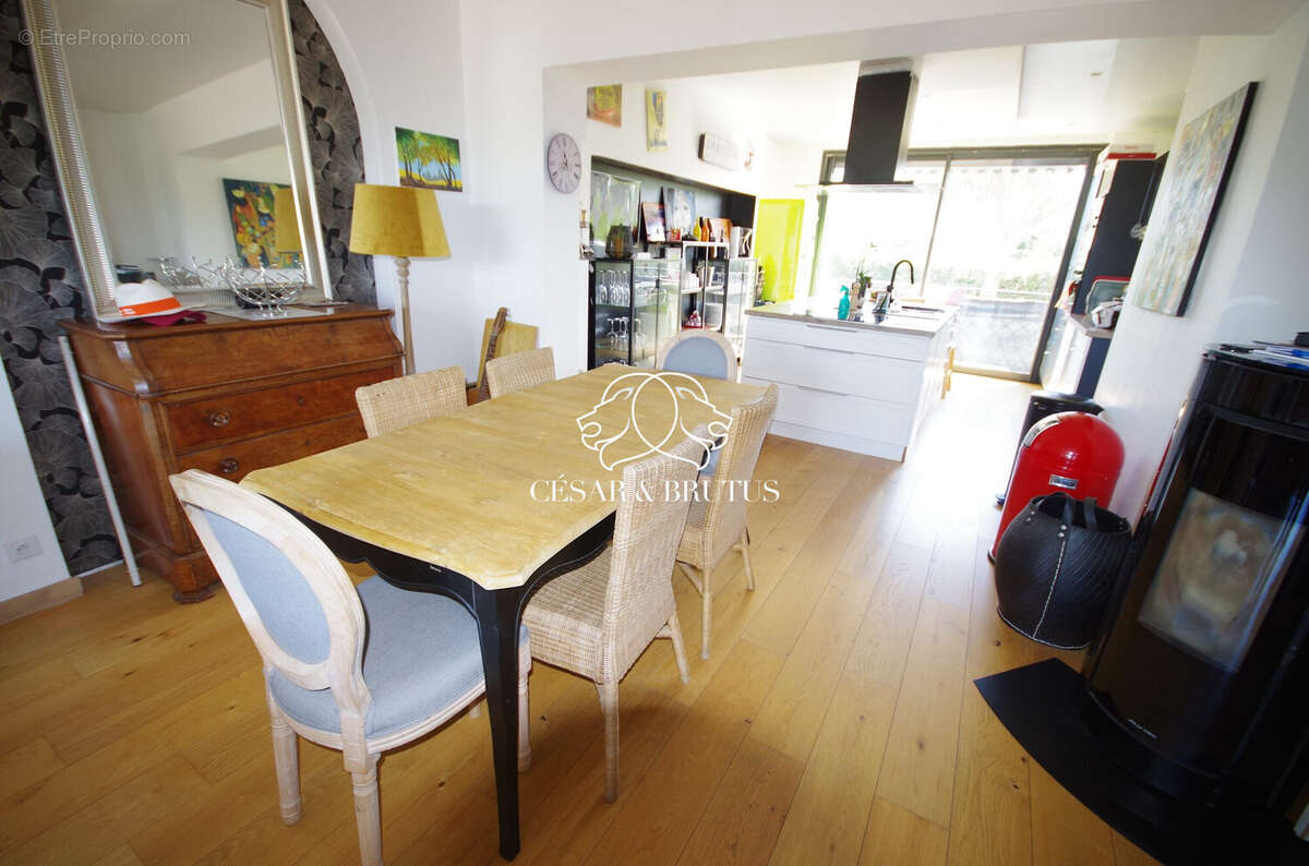 Appartement 136 m² à Lentilly  - photo 6