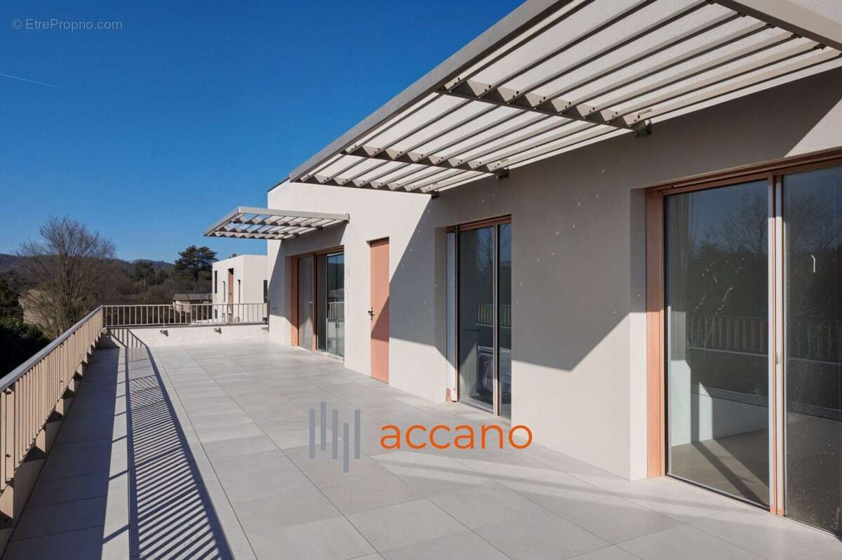 Appartement à TASSIN-LA-DEMI-LUNE